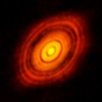 ALMA – revoluční záběr zachycuje vývoj planet