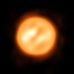 Nejdetailnější snímek povrchu hvězdy a její atmosféry