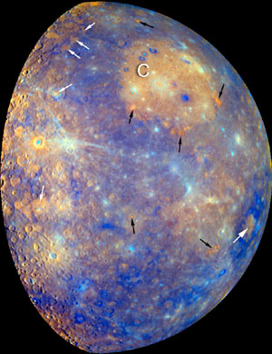 Planeta Merkur v tzv. falešných barvách.